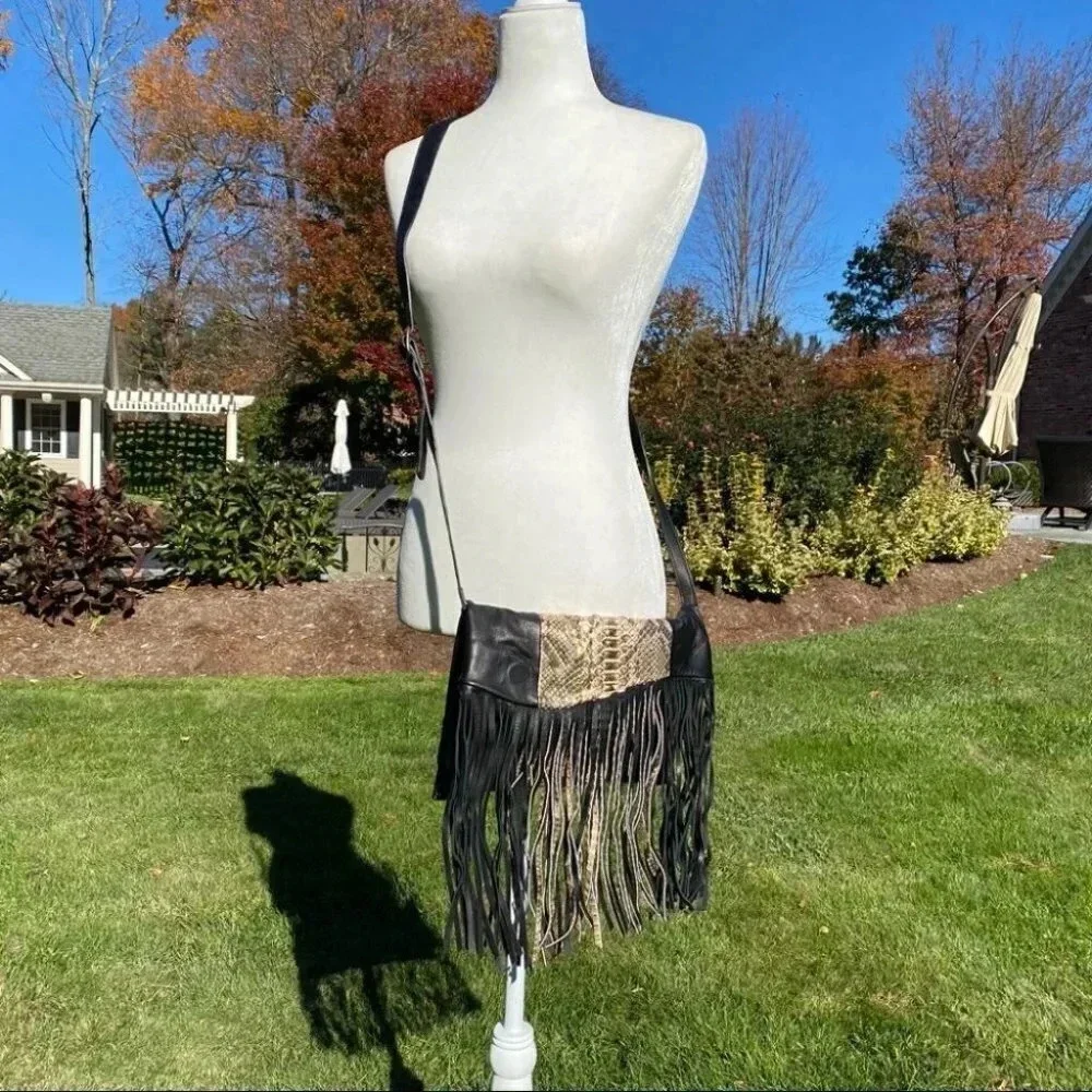 NWT Tarryn Simone Elsee Fringe Leather Crossbody Bag Black Gold Snake
